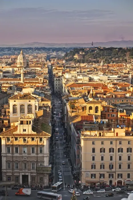 Framed Print : Via del Corso ta sunset, Rome, Lazio, Italy, Europe Framed Print : Via del Corso ta sunset, Rome, Lazio, Italy, Europe