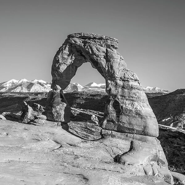 Delicate Arch & La Sal mountains, Arches National Park, Utah, USA
