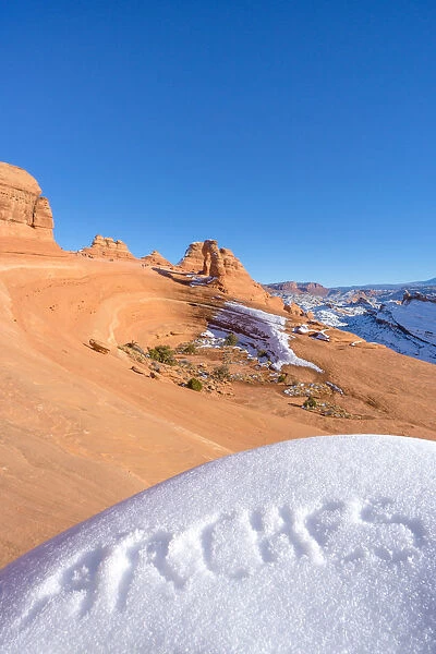 Delicate Arch in winter season, Arches National Park, Moab, Utah, USA