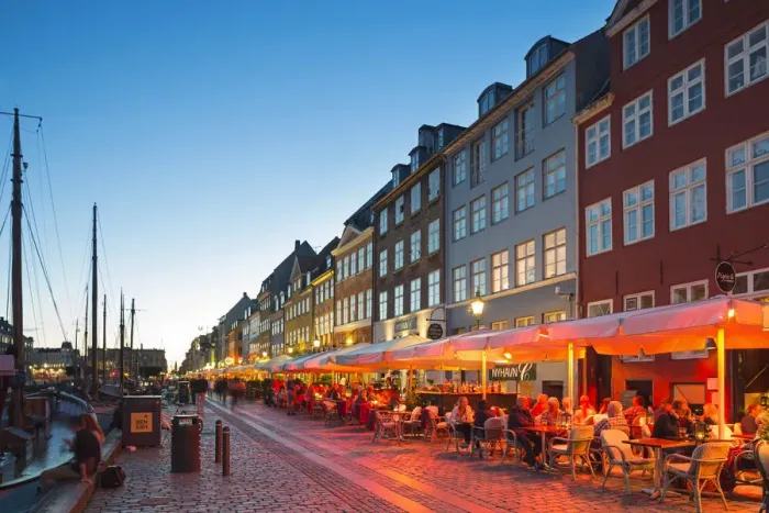 Framed Print : Denmark, Hillerod, Copenhagen. Restaurants and bars along the 17th century Nyhavn Framed Print : Denmark, Hillerod, Copenhagen. Restaurants and bars along the 17th century Nyhavn