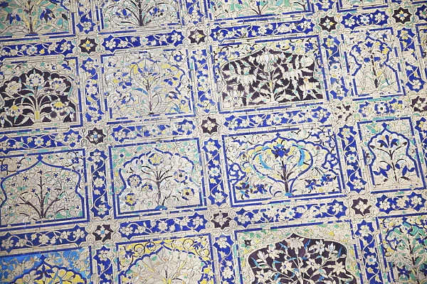 Details of tiles on Chini-ka-Rauza (tomb of Afzal Khan), Agra, Uttar Pradesh, India