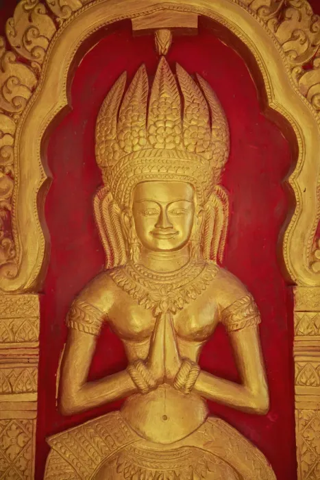 Framed Print : Details at Wat Ounalom, Phnom Penh, Cambodia Framed Print : Details at Wat Ounalom, Phnom Penh, Cambodia