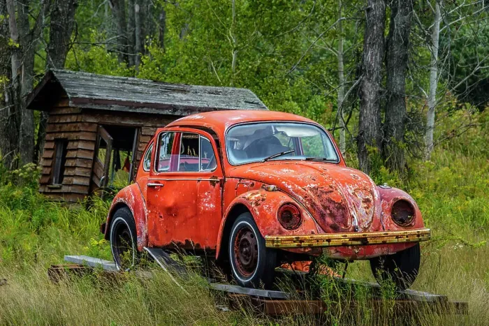 Framed Print : Dilapidated Volkswagon Beetle, Parry Sound, Ontario, Canada Framed Print : Dilapidated Volkswagon Beetle, Parry Sound, Ontario, Canada