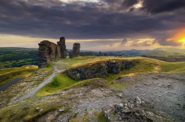 Framed Print : Dinas Bran Castle at sunset during summer, Llangollen, Denbighshire, Wales, United Kingdom Framed Print : Dinas Bran Castle at sunset during summer, Llangollen, Denbighshire, Wales, United Kingdom