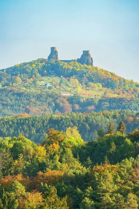 Framed Print : Distant view of ruins of Trosky Castle, Troskovice, Semily District, Liberec Region, Bohemia, Czech Republic Framed Print : Distant view of ruins of Trosky Castle, Troskovice, Semily District, Liberec Region, Bohemia, Czech Republic