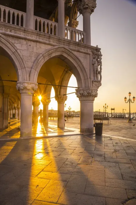 Framed Print : Doges Palace, Piazza San Marco (St. Marks Square), Venice, Veneto, Italy Framed Print : Doges Palace, Piazza San Marco (St. Marks Square), Venice, Veneto, Italy
