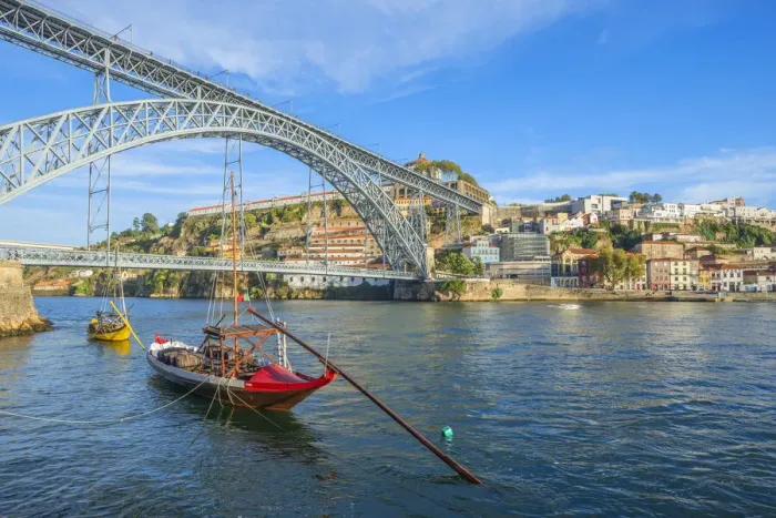 Framed Print : Dom Luis I bridge, Ribeira, Douro, Porto, Portugal