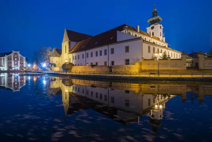 Framed Print : Dominican Monstery reflecting in Malse river at twilight, Ceske Budejovice, South Bohemian Region, Czech Republic Framed Print : Dominican Monstery reflecting in Malse river at twilight, Ceske Budejovice, South Bohemian Region, Czech Republic