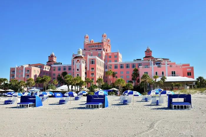 Framed Print : Don Cesar Hotel, St.Petersburg Florida, USA Framed Print : Don Cesar Hotel, St.Petersburg Florida, USA