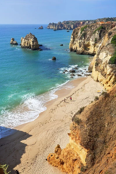 Dona Ana beach and coastline, Lagos, Algarve, Portugal