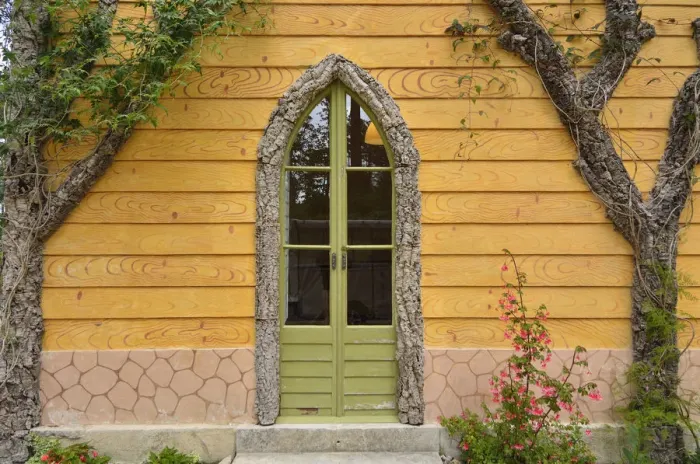 Framed Print : Door of the Chalet of the Condessa d Edla, a 19th century mansion Framed Print : Door of the Chalet of the Condessa d Edla, a 19th century mansion
