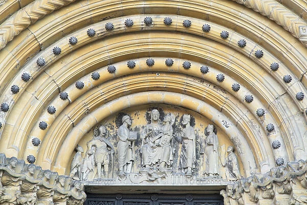 Door of Kaiserdom (Imperial Cathedral), Bamberg (UNESCO World Heritage Site), Bavaria