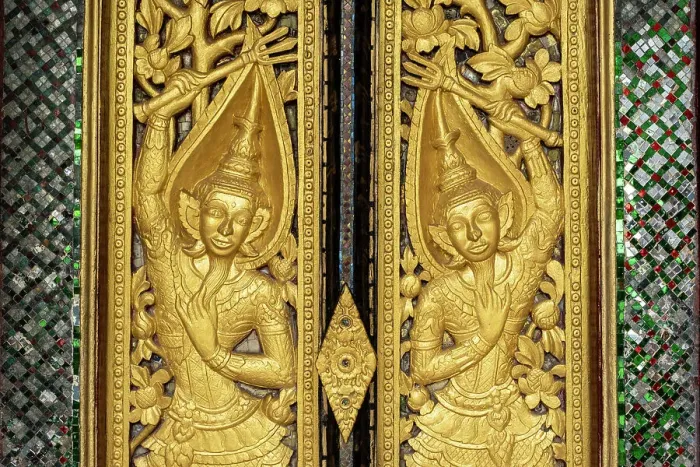 Framed Print : Door of Wat Sensoukharam, Luang Prabang (ancient capital of Laos on the Mekong river), Laos Framed Print : Door of Wat Sensoukharam, Luang Prabang (ancient capital of Laos on the Mekong river), Laos
