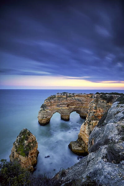 Double Sea Arch, Praia da Marinha, Caramujeira, Lagoa, Algarve, Portugal