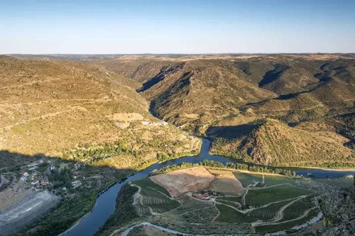 Framed Print : Douro river between Portugal and Spain, in the evening. Portugal on the foreground Framed Print : Douro river between Portugal and Spain, in the evening. Portugal on the foreground
