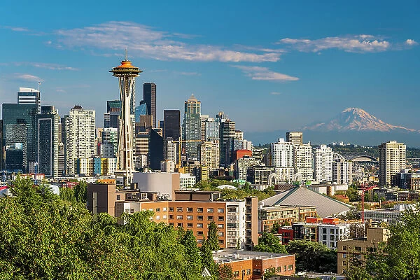 Downtown skyline with the iconic Space Needle, Seattle, Washington, USA