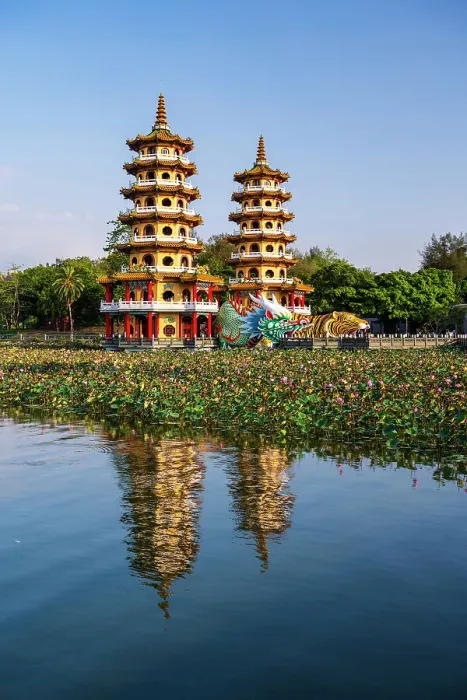 Framed Print : Dragon and Tiger Pagoda, Lotus Pond, Kaohsiung, Taiwan Framed Print : Dragon and Tiger Pagoda, Lotus Pond, Kaohsiung, Taiwan