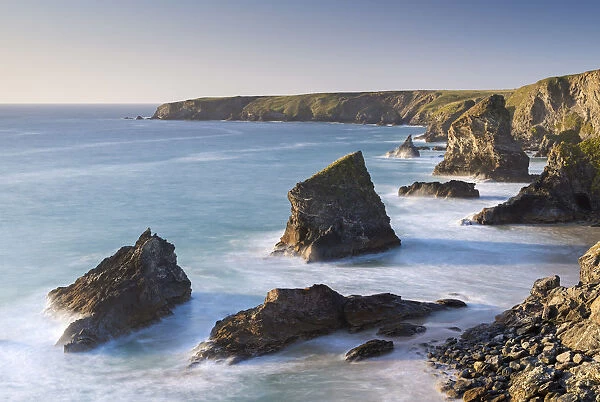 Dramatic coastal scenery at Bedruthan Steps on the North Cornish coast, Cornwall, England