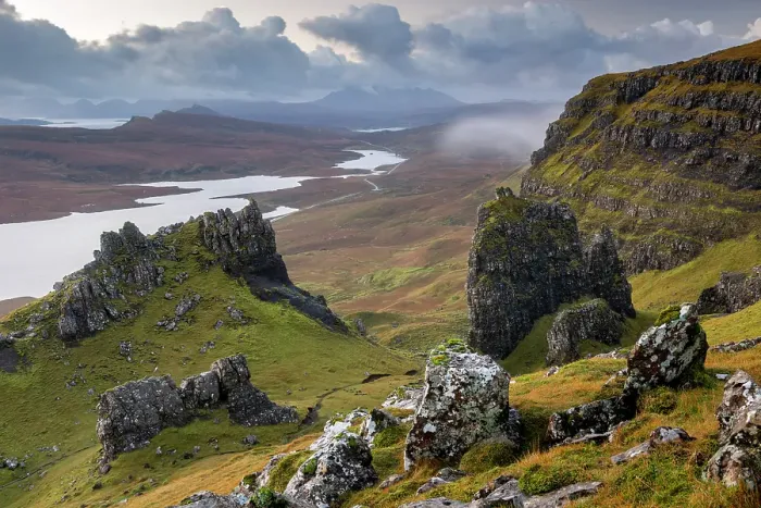 Framed Print : Dramatic mountain scenery on the Isle of Skye, Scotland Framed Print : Dramatic mountain scenery on the Isle of Skye, Scotland
