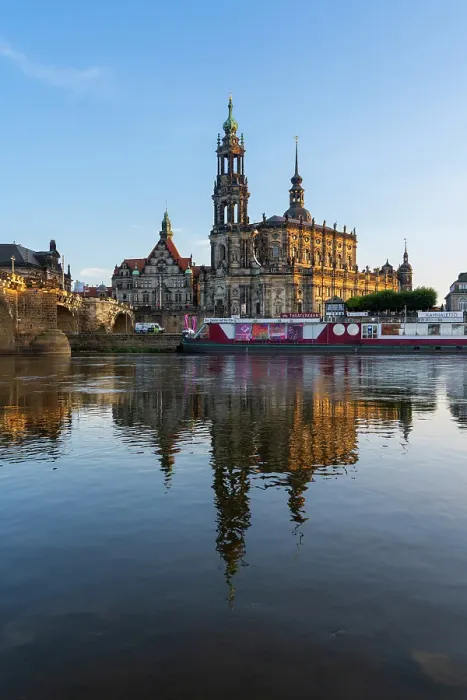 Framed Print : Dresden Cathedral reflecting in Elbe River at sunset, Dresden, Saxony, Germany Framed Print : Dresden Cathedral reflecting in Elbe River at sunset, Dresden, Saxony, Germany