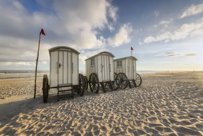 Framed Print : Dressing wagon at the bathing beach Weisze Dune, Norderney Island, East Frisian Islands, North Sea, Lower Saxony, Germany, Europe Framed Print : Dressing wagon at the bathing beach Weisze Dune, Norderney Island, East Frisian Islands, North Sea, Lower Saxony, Germany, Europe