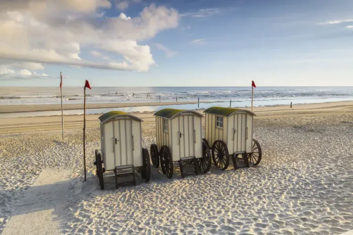 Framed Print : Dressing wagon at the bathing beach Weisze Dune, Norderney Island, East Frisian Islands, North Sea, Lower Saxony, Germany, Europe Framed Print : Dressing wagon at the bathing beach Weisze Dune, Norderney Island, East Frisian Islands, North Sea, Lower Saxony, Germany, Europe