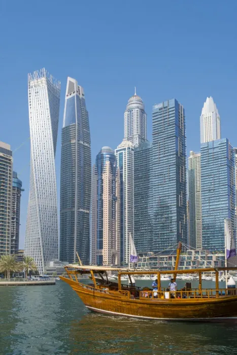 Framed Print : Dubai Marina, Dubai, United Arab Emirates