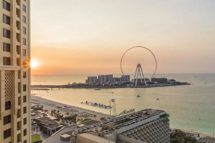 Framed Print : The Dubai Observation Wheel on Bluewaters Island, Dubai, United Arab Emirates Framed Print : The Dubai Observation Wheel on Bluewaters Island, Dubai, United Arab Emirates