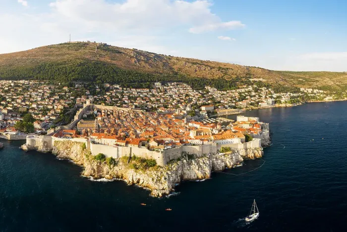 Framed Print : Dubrovnik, Dalmatian Coast, Adriatic, Croatia Framed Print : Dubrovnik, Dalmatian Coast, Adriatic, Croatia