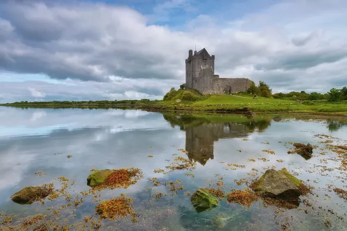 Framed Print : Dunguaire Castle (Kinvara Castle), Kinvara, Wild Atlantic Way, Co Galway, Connacht province, Ireland, Europe Framed Print : Dunguaire Castle (Kinvara Castle), Kinvara, Wild Atlantic Way, Co Galway, Connacht province, Ireland, Europe