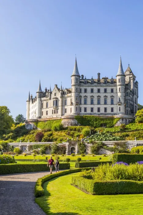 Framed Print : Dunrobin Castle, Golspie, Sutherland, Scotland, UK Framed Print : Dunrobin Castle, Golspie, Sutherland, Scotland, UK