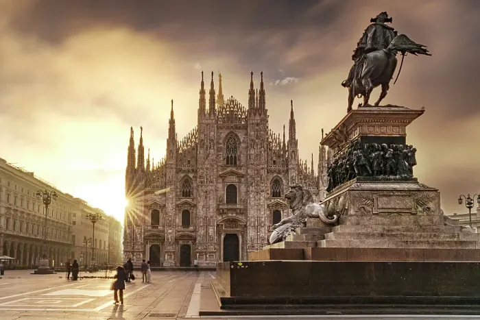 Framed Print : Duomo (Cathedral), Milan, Lombardy, Italy