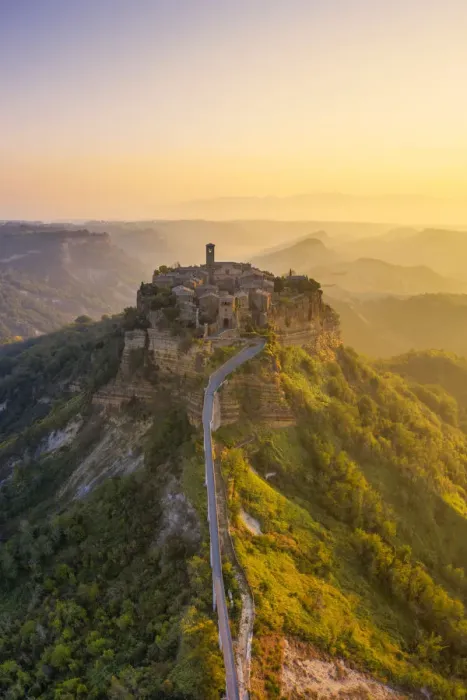 Framed Print : The Dying Town, Civita di Bagnoregio, Viterbo district, Lazio, Italy, Europe Framed Print : The Dying Town, Civita di Bagnoregio, Viterbo district, Lazio, Italy, Europe