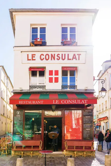 Framed Print : Early morning at Monmartre, Paris, France. Le Consulat famous restaurant Framed Print : Early morning at Monmartre, Paris, France. Le Consulat famous restaurant