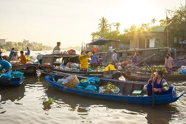 Early morning at Phong Dien floating market, Phong Dien District, Can Tho, Mekong Delta