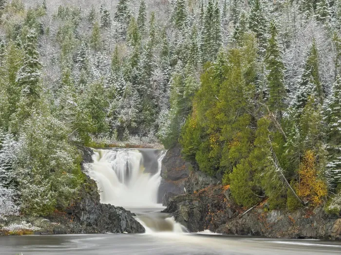 Framed Print : An early snowfall at Silver Falls on the Magpie River, Wawa, Ontario, Canada Framed Print : An early snowfall at Silver Falls on the Magpie River, Wawa, Ontario, Canada