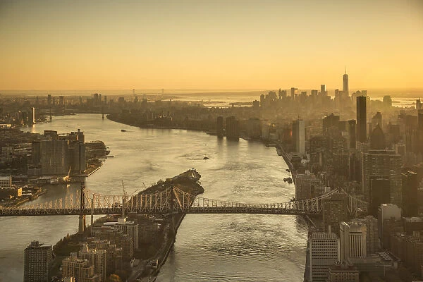 East River and Queensboro Bridge, Manhattan, New York City, New York, USA