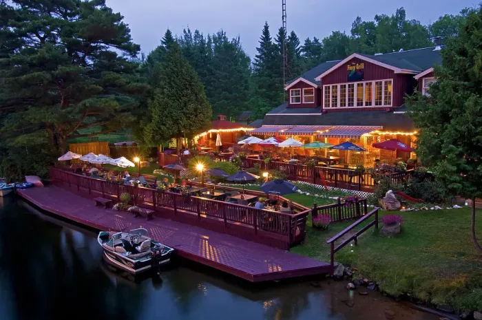 Framed Print : Eatery and outdoor patioo at night. Dorset, Ontario, Canada Framed Print : Eatery and outdoor patioo at night. Dorset, Ontario, Canada