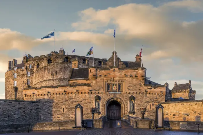 Framed Print : Edinburgh Castle, City of Edinburgh, Scotland, Great Britain Framed Print : Edinburgh Castle, City of Edinburgh, Scotland, Great Britain