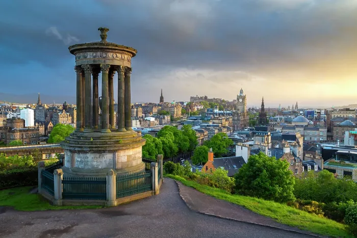 Framed Print : Edinburgh city centre from Calton Hill. Edinburgh, Scotland, United Kingdom Framed Print : Edinburgh city centre from Calton Hill. Edinburgh, Scotland, United Kingdom