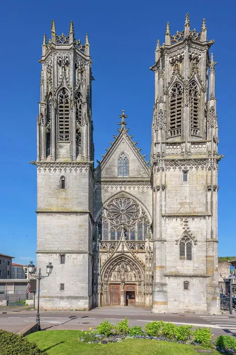 Framed Print : Eglise St. Martin at Pont-a-Mousson, Meurthe-et-Moselle, Lorraine, Alsace-Champagne-Ardenne-Lorraine, Grand Est, France