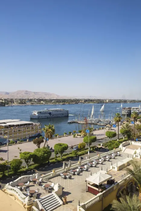 Framed Print : egypt, Luxor, View the of The Winter Palace Hotel terrace and the River Nile Framed Print : egypt, Luxor, View the of The Winter Palace Hotel terrace and the River Nile