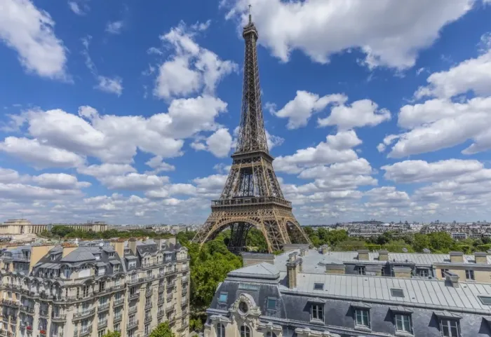 Framed Print : Eiffel Tower, Paris, France
