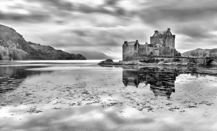 Framed Print : Eilean Donan castle, Highlands, Scotland Framed Print : Eilean Donan castle, Highlands, Scotland