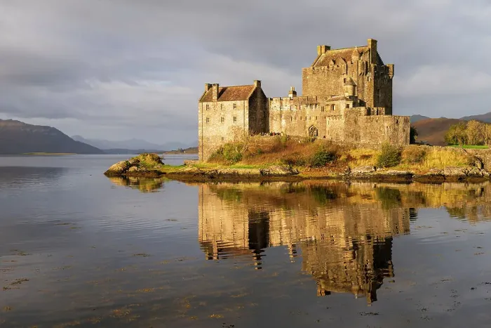 Framed Print : Eilean Donan Castle, Loch Duich, Dornie, Highlands, Scotland, UK Framed Print : Eilean Donan Castle, Loch Duich, Dornie, Highlands, Scotland, UK