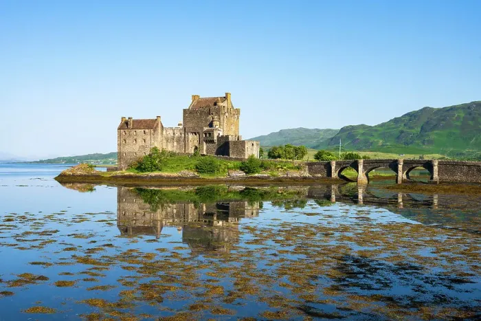 Framed Print : Eilean Donan Castle, Loch Duich, Dornie, Highlands, Scotland, UK Framed Print : Eilean Donan Castle, Loch Duich, Dornie, Highlands, Scotland, UK