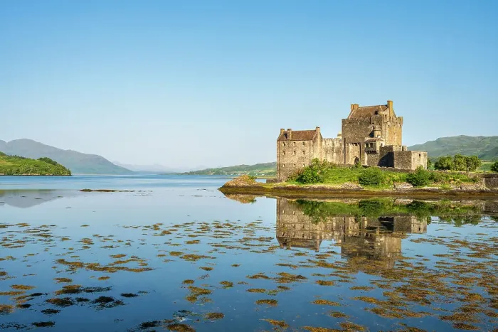 Framed Print : Eilean Donan Castle, Loch Duich, Dornie, Highlands, Scotland, UK