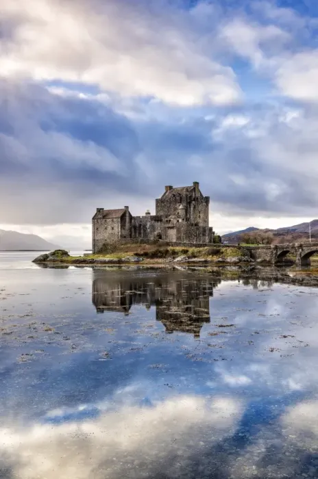 Framed Print : Eilean Donan castle at sunset, Highlands, Scotland Framed Print : Eilean Donan castle at sunset, Highlands, Scotland