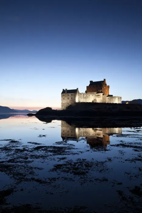 Framed Print : Eilean Donan Castle at Twilight, Dornie, Highland Region, Scotland Framed Print : Eilean Donan Castle at Twilight, Dornie, Highland Region, Scotland