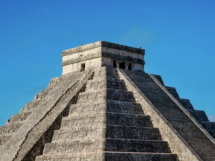 Framed Print : El Castillo or Temple of Kukulcan, Chichen Itza, Yucatan State, Mexico Framed Print : El Castillo or Temple of Kukulcan, Chichen Itza, Yucatan State, Mexico